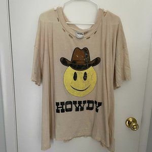 Arula Distressed Howdy Tee - Size C (3x)